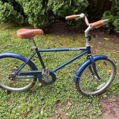 360. Linus Childrens Blue Bicycle 
