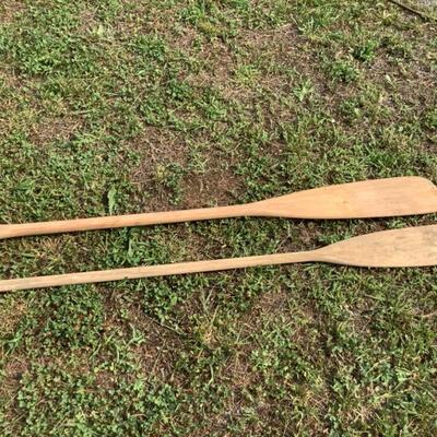 365. Antique Wooden Adirondack 17' Canoe 