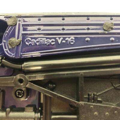 Ricko Diecast 1:16 1934 Cadillac V16 Scale Model Car