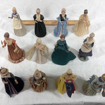 12 Great American Women figurines United States Historical Society