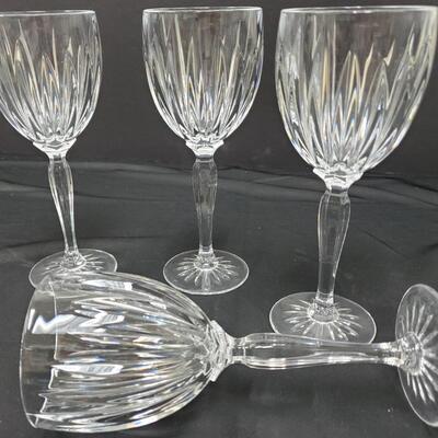 8 Inch Stemmed Wine Glasses - set of 4