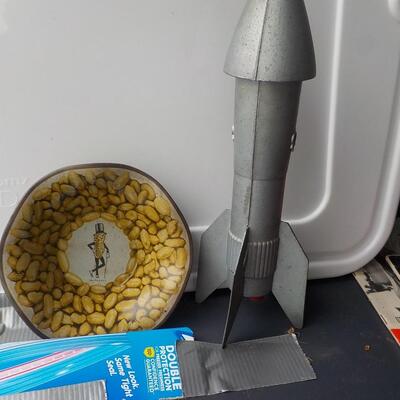1950's Planters Peanuts bowl/ Peoples Bank.