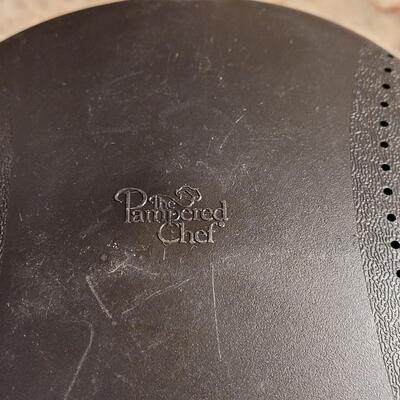 Lot 11: Pampered Chef Microwave Strainer and Utensils 