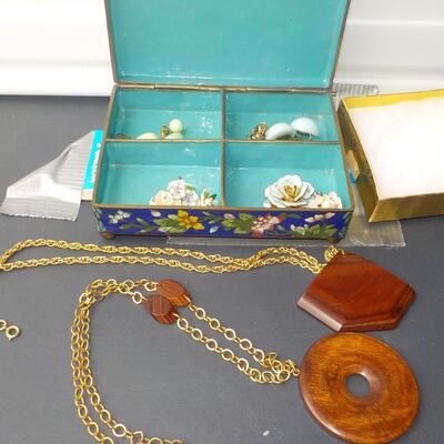 1950's Chinese Bake enamel Jewelry Box.