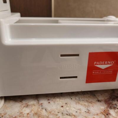 Lot 20: Paterno Slicer