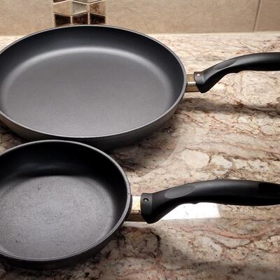 Lot 26: (2) Swiss Diamond Skillets with Lids