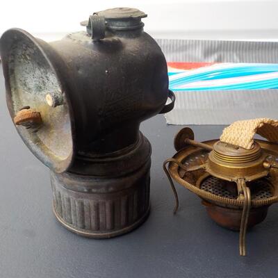 1912 torch light Kerosene and oil lamp base.