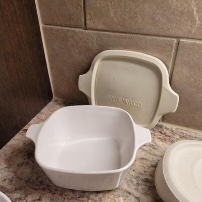 Lot 31: Corning Ware Dishes with Lids