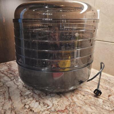 Lot 87: Ronco Food Dehydrator with Manual 