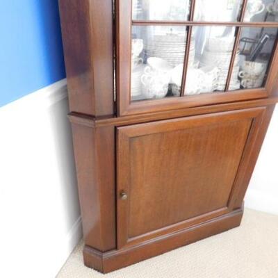 Nice Solid Wood Corner Hutch with Arched Glass Door