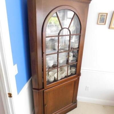 Nice Solid Wood Corner Hutch with Arched Glass Door
