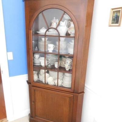 Nice Solid Wood Corner Hutch with Arched Glass Door