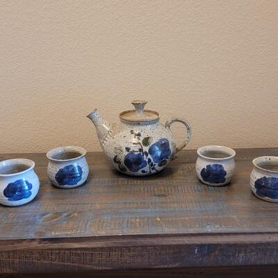 Lot 104: Ceramic Teapot and Cups