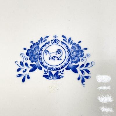 VINTAGE DELFTWARE 16.5â€ OVAL DECORATIVE PLATES