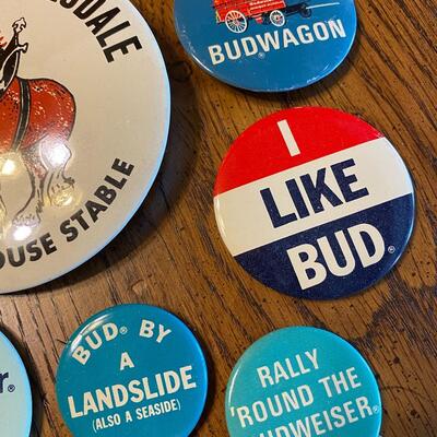 Vintage 1968 Budweiser Election Campaign Voting Pinback Pins Buttons