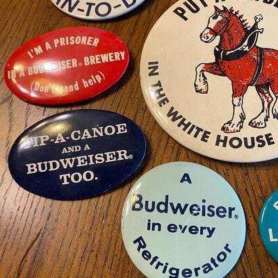 Vintage 1968 Budweiser Election Campaign Voting Pinback Pins Buttons