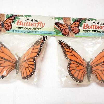 VINTAGE MED SIZE CRAFTY BUTTERFLIES 