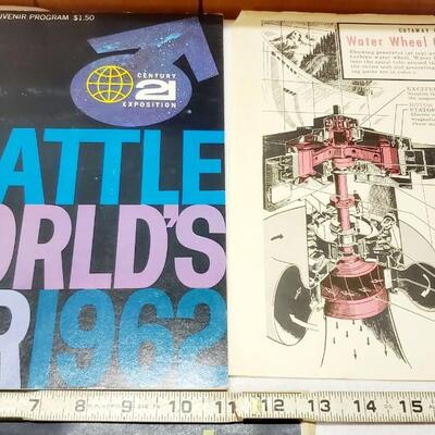 1962 WORLD FAIR MEMORABILIA BUNDLE 