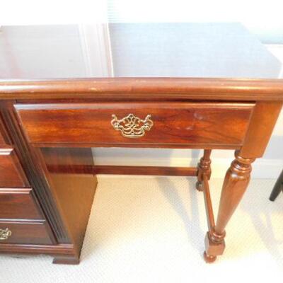 Solid Wood Knee Hole Desk with Drawer Cabinet