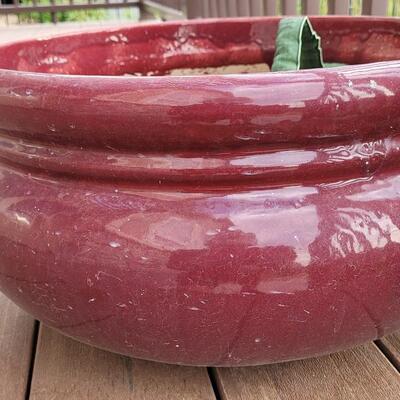 Lot 163: Water Hose Storage Pot Ceramic w/ Hose 