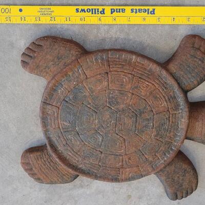 Lot 164: (2) Cast Iron Garden Outdoor Turtle Home Deco Figures