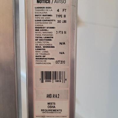 Lot 166: 4 Foot LOUISVILLE Aluminum Step Laddrr 