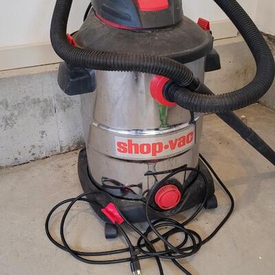 Lot 175: 12 Gallon 6.0 Horsepowet SHOP VAC Works