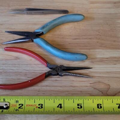 Lot 186: Vintage Needle Nose Pilers + TWEEZERS 