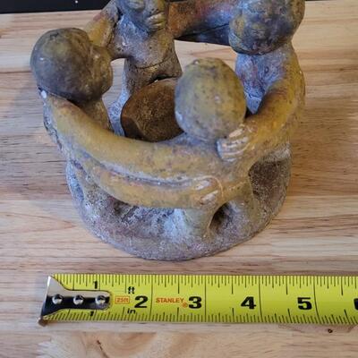 Lot 187: Circle of Friends Small Home Deco Figure 