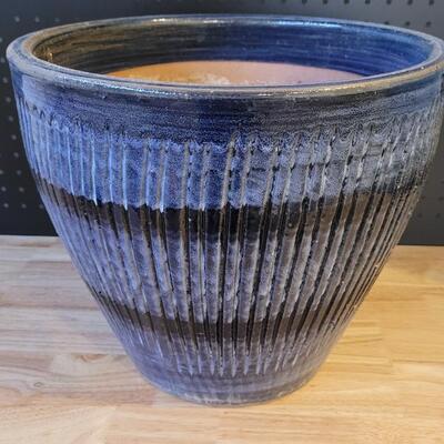 Lot 196: Blue Ribbed Garden Pot 