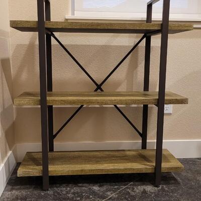 Lot 201: Contemporary 3-Shelf Display Unit 