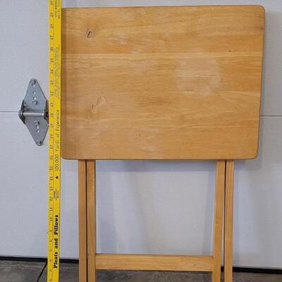 Lot 206: (2) Folding Meal Trays