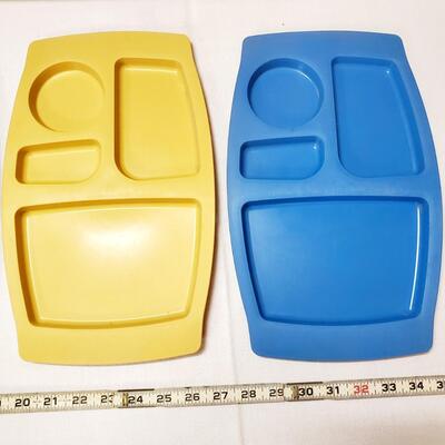 VINTAGE PLASTIC BLUE & YELLOW TRAYS 