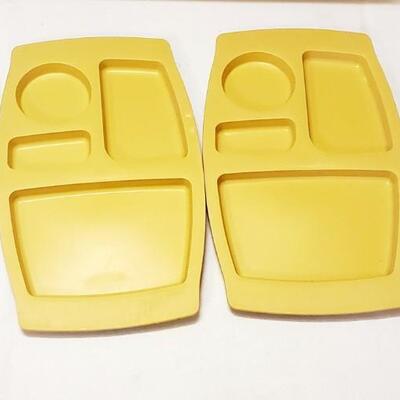 VINTAGE PLASTIC BLUE & YELLOW TRAYS 