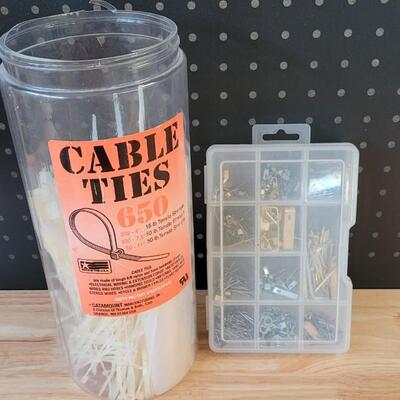 Lot 216: Cable Ties and Picture Hanging Kit 