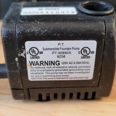 Lot 226: Small Fountain Pump (Works)