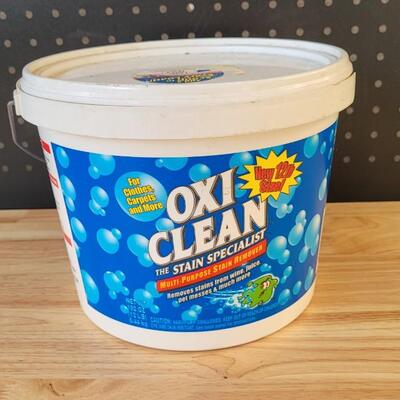 Lot 227: Tub of OXI CLEAN Stain Fighter 3/4 Full