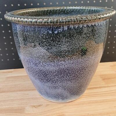 Lot 232: TRI STATE POTTERY Garden Flower Pot 