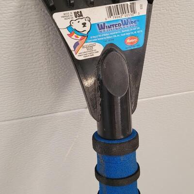 Lot 246: Winter Ice/Snow Scraper Brush 