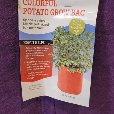 Lot 253: New 18" x 18" Purple Potato Grow Bag