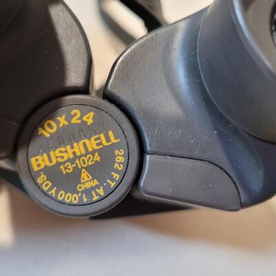 Lot 269: BUSHNELL 10x24 Binoculars 