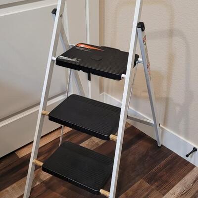 Lot 273: Step Ladder by SKINNY MINI