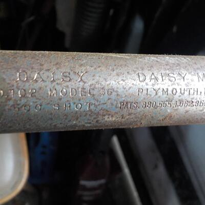 Daisey Model 102 BB rifle, this is 1st edition,