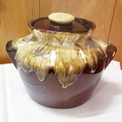 VINTAGE BROWN DRIP COOKIE JAR / CANISTER 