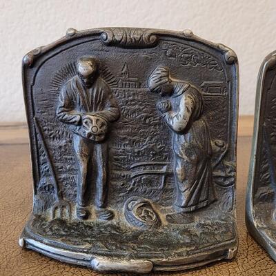 Lot 289: Antique 1920's Bronzmet "Angelus" Call to Prayer Bookends