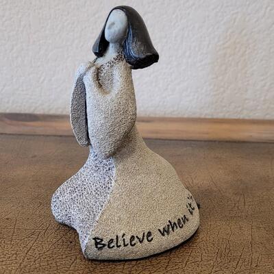 Lot 291: "Believe" Art Stone by Carson