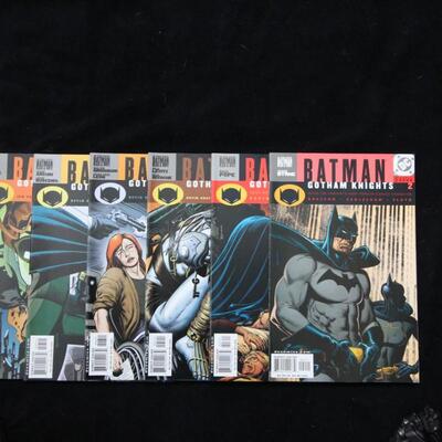 Batman: Gotham Knights Lot containing 6 issues. (2000,DC)  9.0 VF/NM