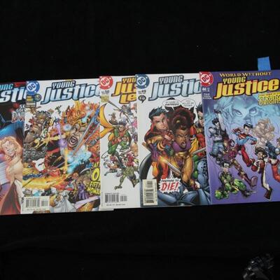 Young Justice Lot containing 5 issues. (1998,DC)  9.0 VF/NM