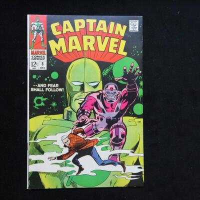 Captain Marvel #8 (1969,Marvel)  8.5 VF+