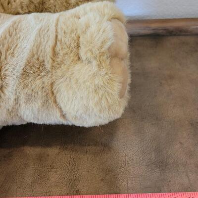 Lot 313: Large Teddy Bear Plushie 